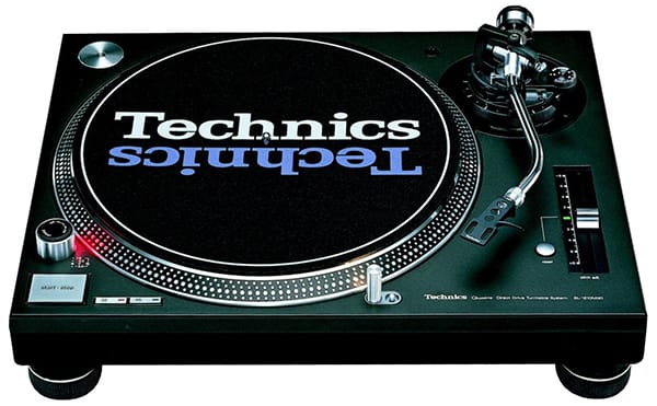 Technics SL1210 MK5